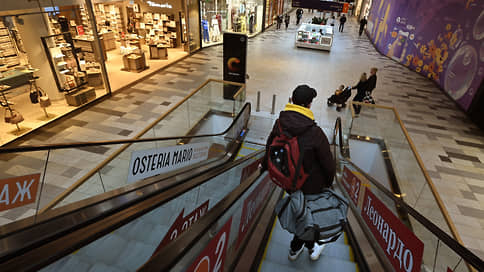 Праздники охладили потребителей // Длинные выходные не привели к росту посещаемости торговых центров