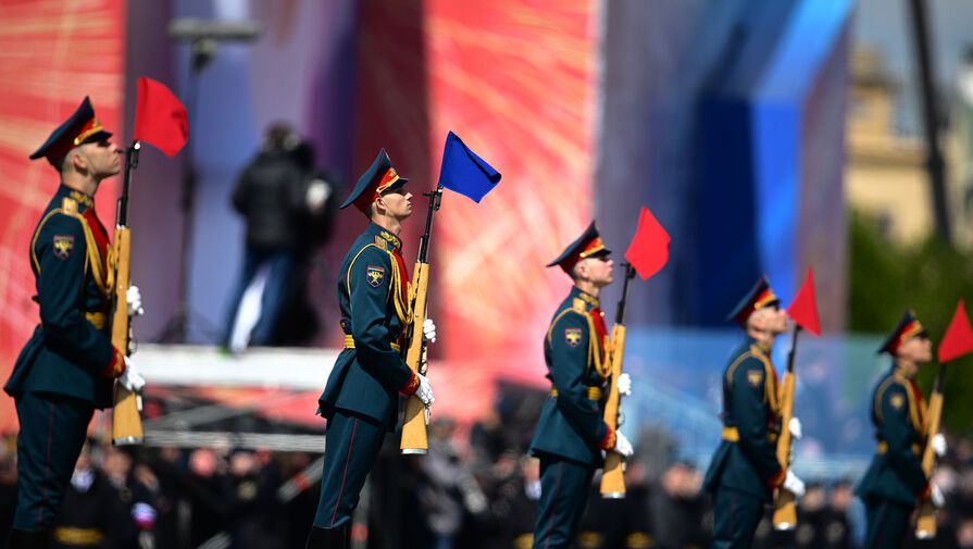 Российские регионы стали отменять праздничные мероприятия к 9 Мая