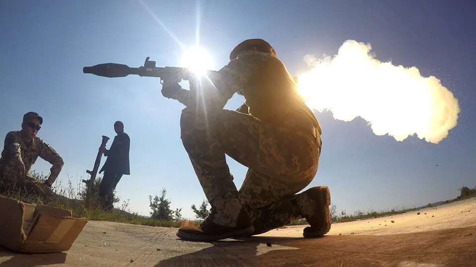 Пушилин: При обстрелах ВСУ в Донецке погиб мирный житель, ещё двое ранены